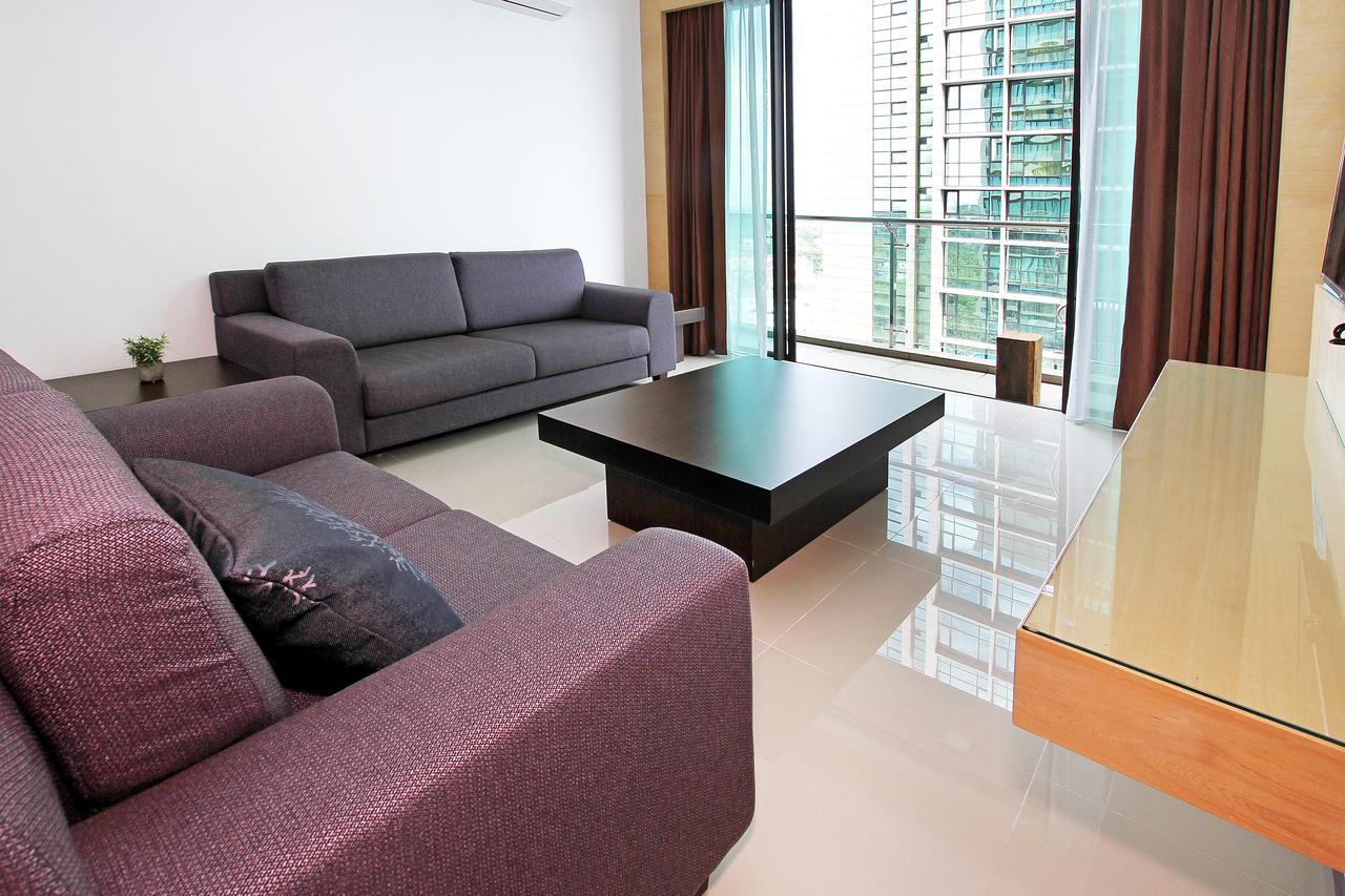 Bernard Holiday Home @ Imperial Suites Kuching Exterior photo