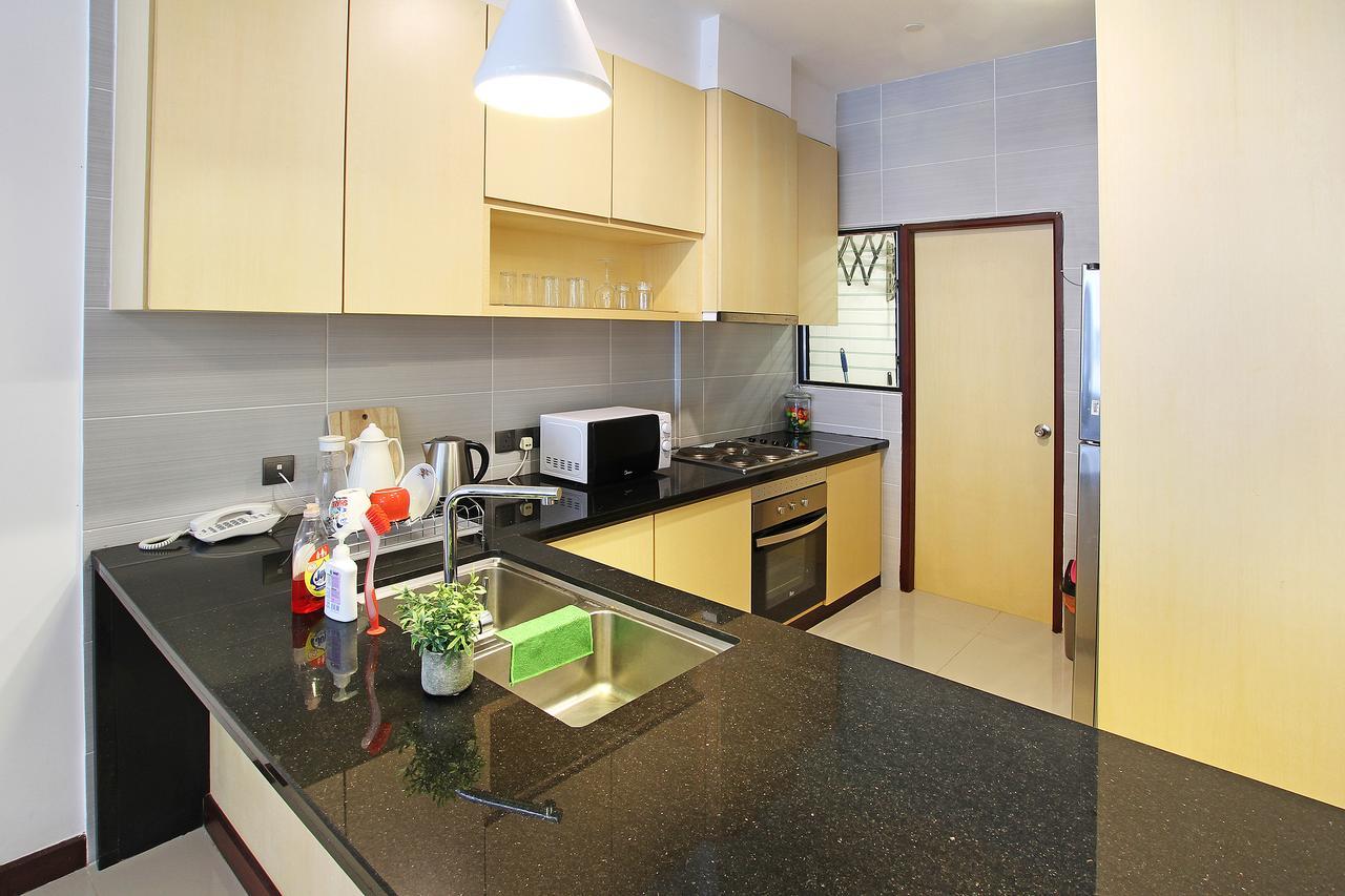 Bernard Holiday Home @ Imperial Suites Kuching Exterior photo